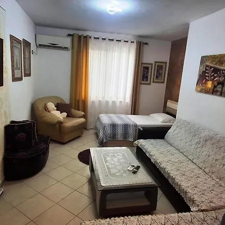 Feriehus Holiday Apartment Shengjin