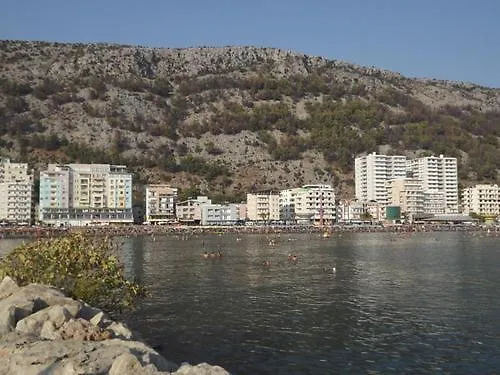 Holiday Apartment Shengjin Дом отдыха *