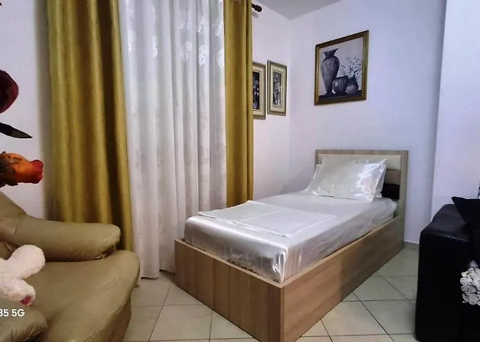 Holiday Apartment Shengjin Дом отдыха Шенджин