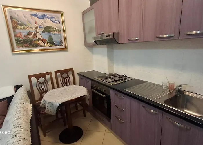 Дом отдыха Holiday Apartment Shengjin